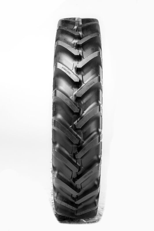 новая шина для трактора BKT 270/95R38 (11.2R38) BKT AGRIMAX RT 955 140A8 /140B TL